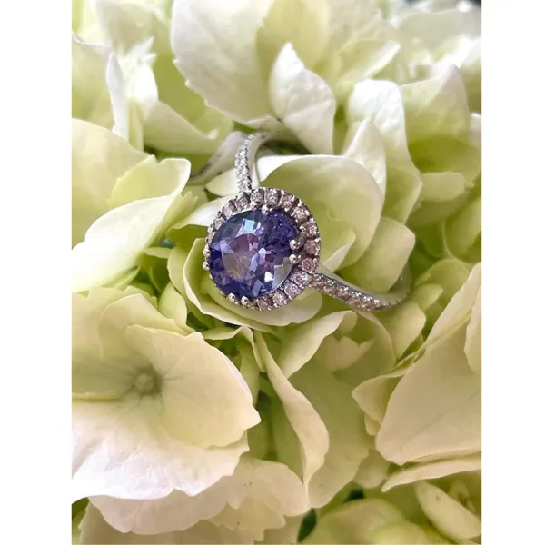 Anello con Tanzanite naturale ct.1,76