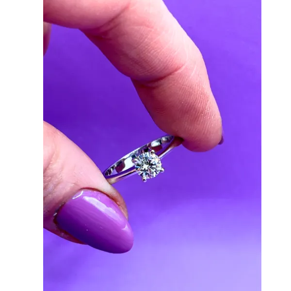  Solitario con diamante bianco ct. 0,60 (2)