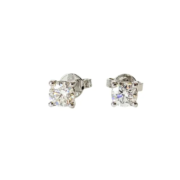 Orecchini a 4 griffe in oro bianco 18 kt con diamanti 0,77 ct